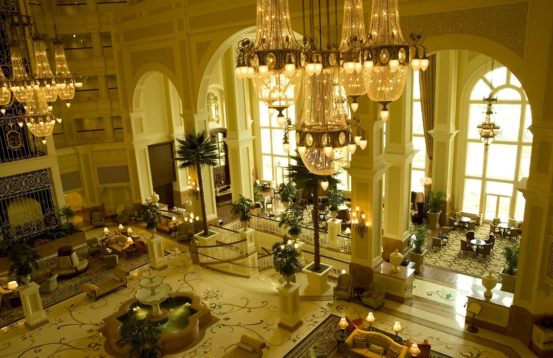 Tokyo Disneyland Hotel-1